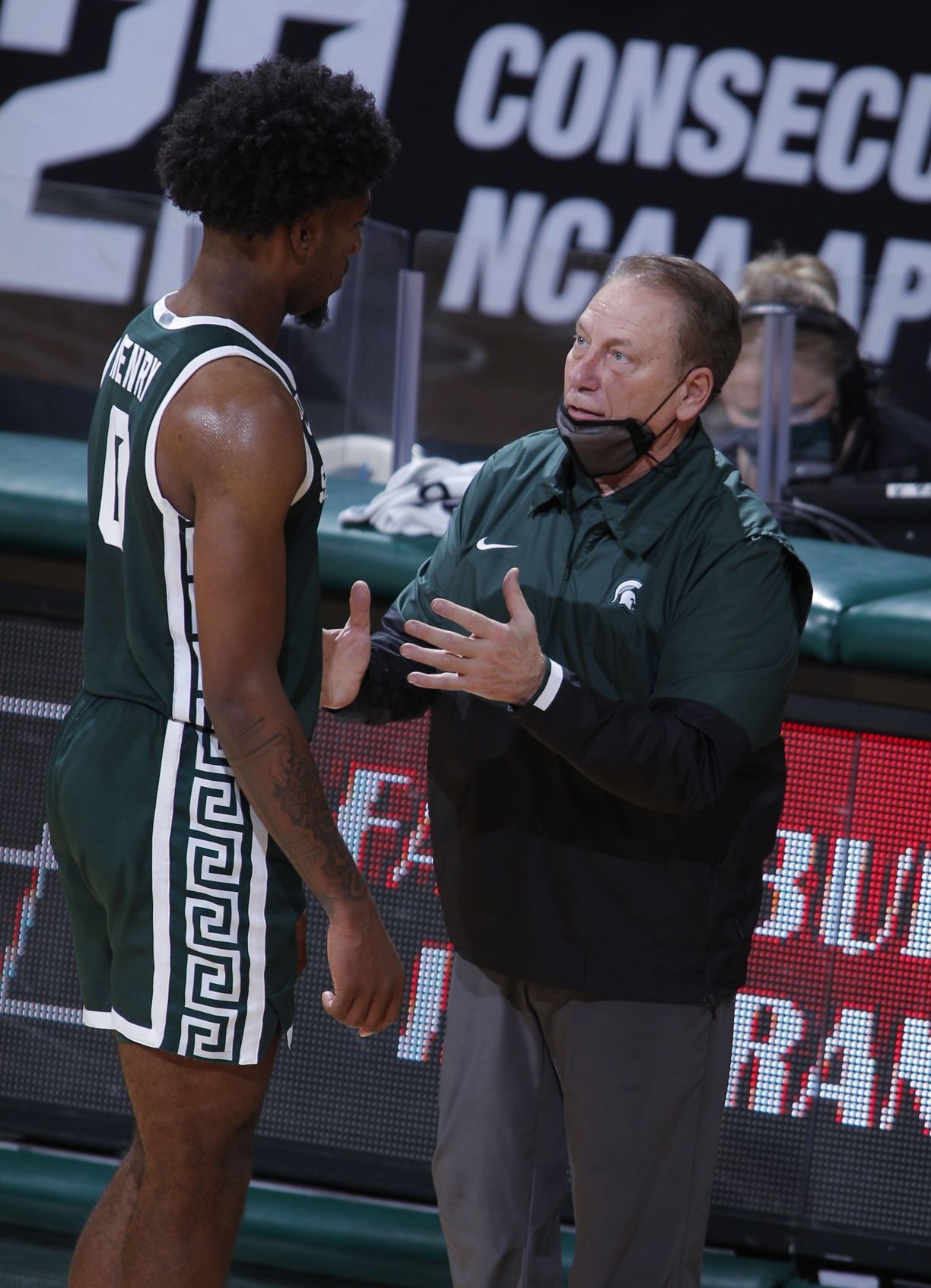 UW 85, Michigan State 76